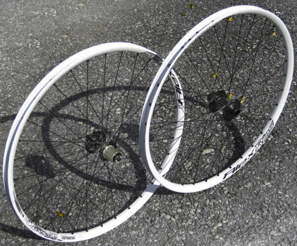 ALEXRIMS SUPRA D 26' WHITE RIM